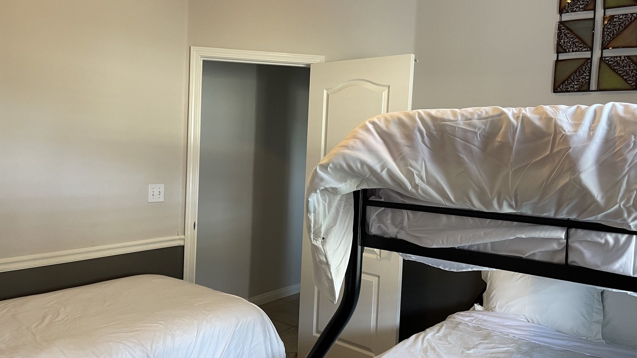 Photo of Bedroom in Rosedale
