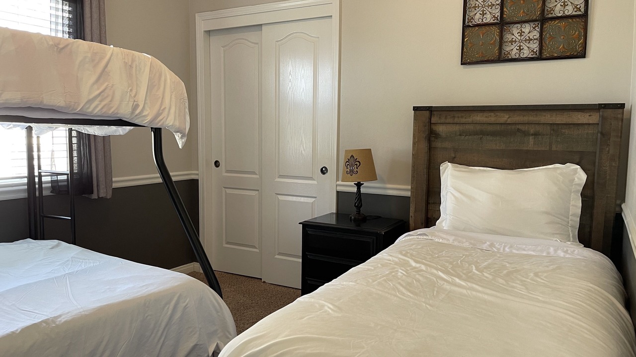 Photo of Bedroom in Rosedale