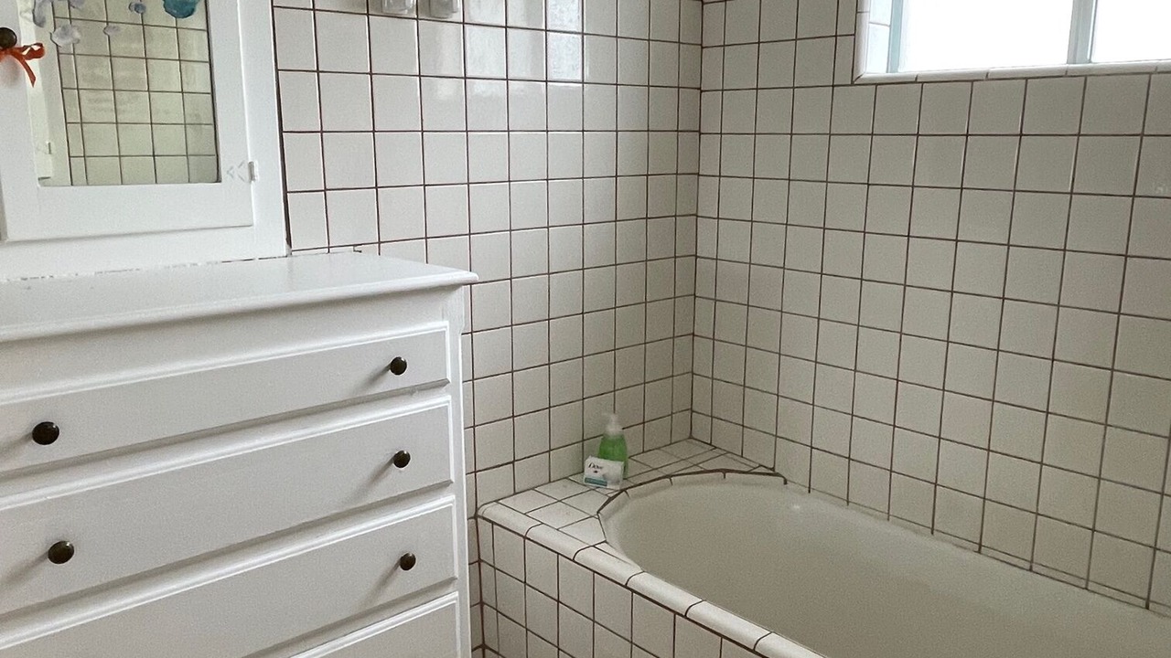 Photo of Bathroom in Downtown Riverside