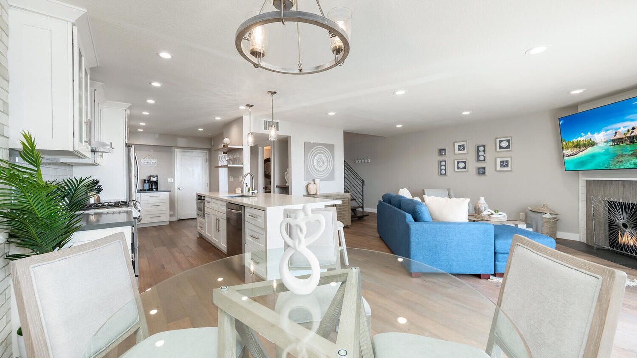 Photo of Livingroom in Capistrano Beach