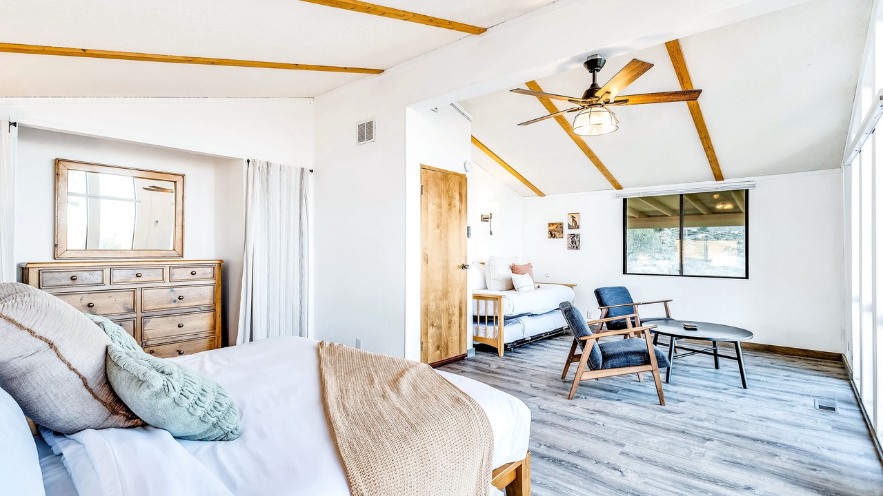 Photo of Bedroom in Joshua Tree Highlands