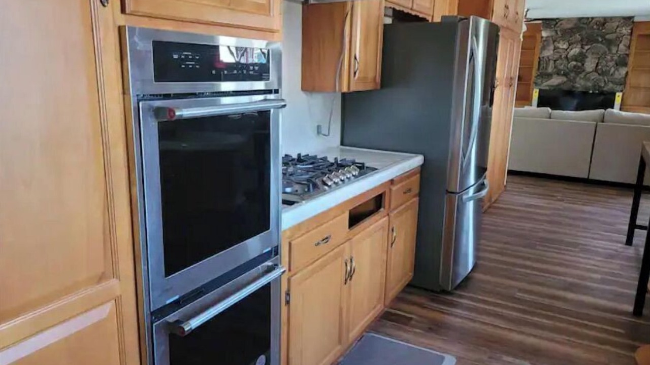 Photo of Kitchen in Wrigley