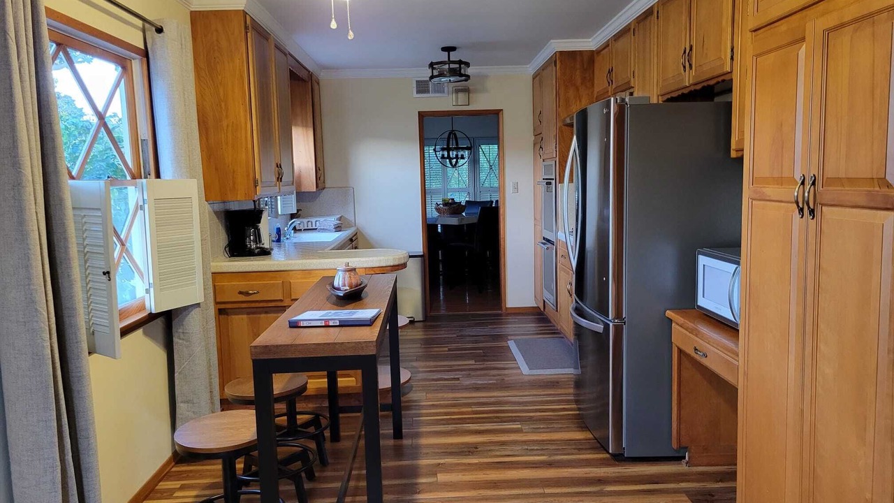 Photo of Kitchen in Wrigley