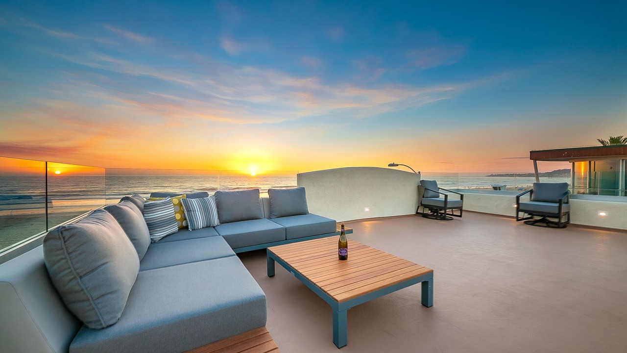 Photo of Patio Balcony in Mission Beach