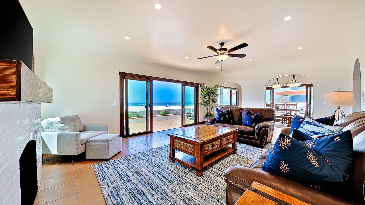 Photo of Livingroom in Mission Beach