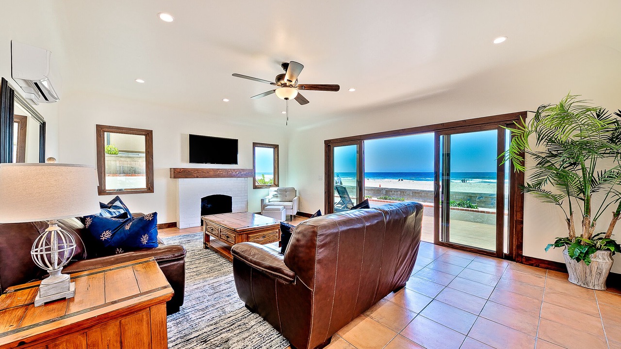 Photo of Livingroom in Mission Beach