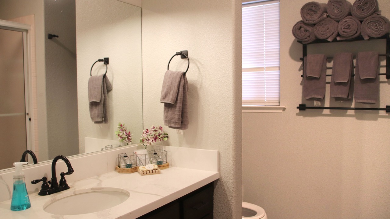 Photo of Bathroom in Mariposa