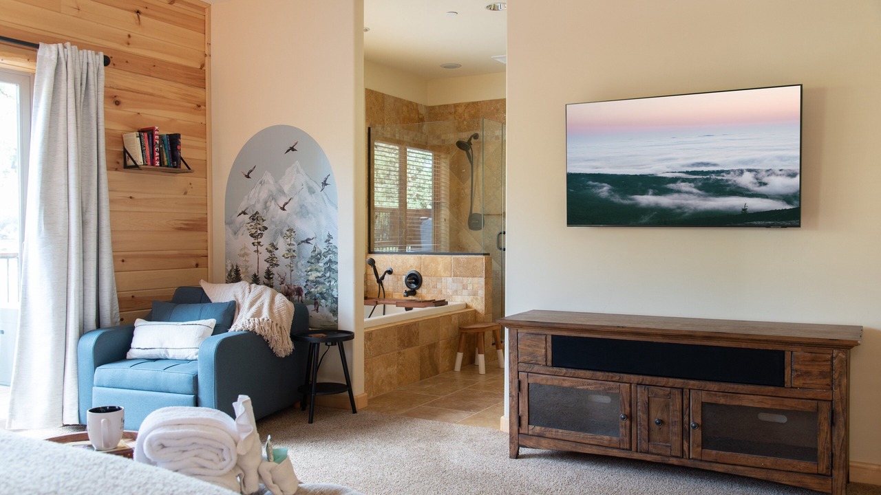 Photo of Bedroom in Eagle Mountain Estates