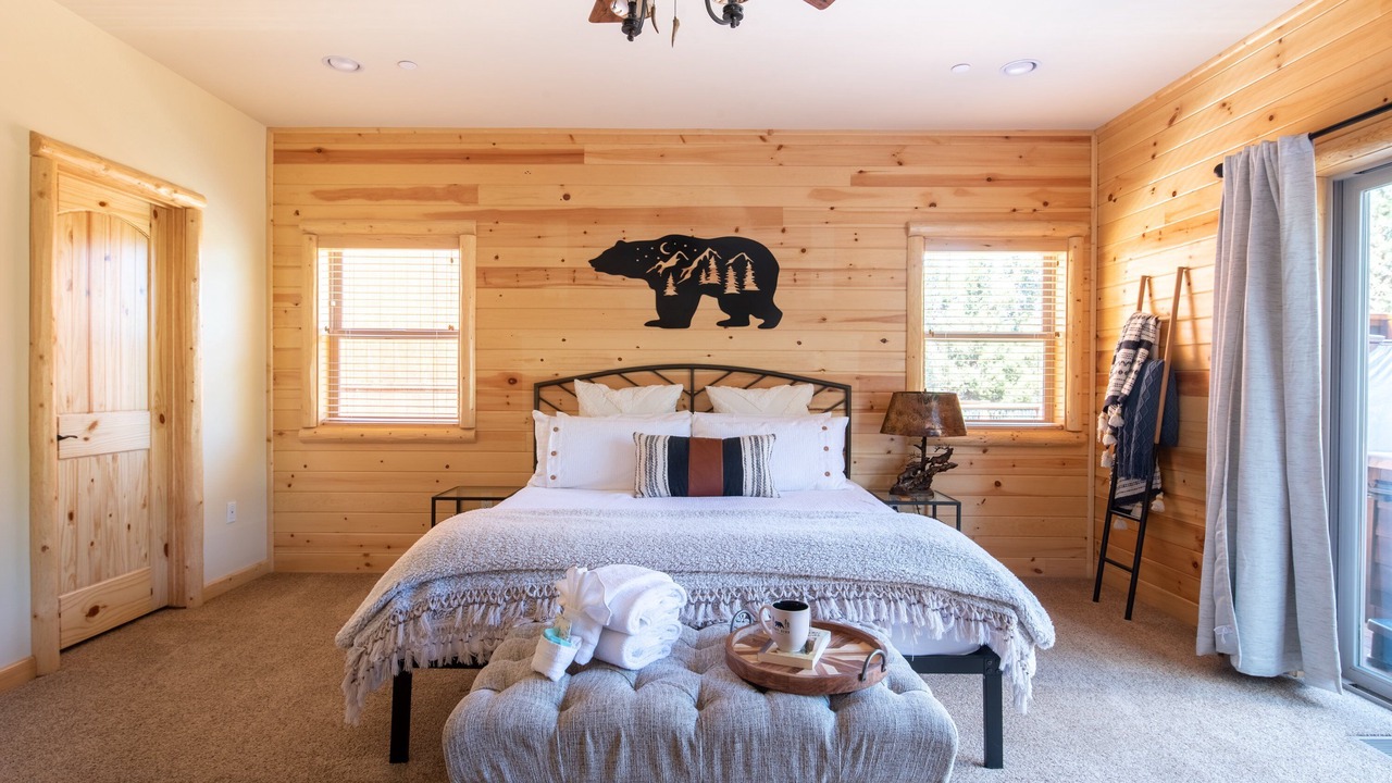 Photo of Bedroom in Eagle Mountain Estates
