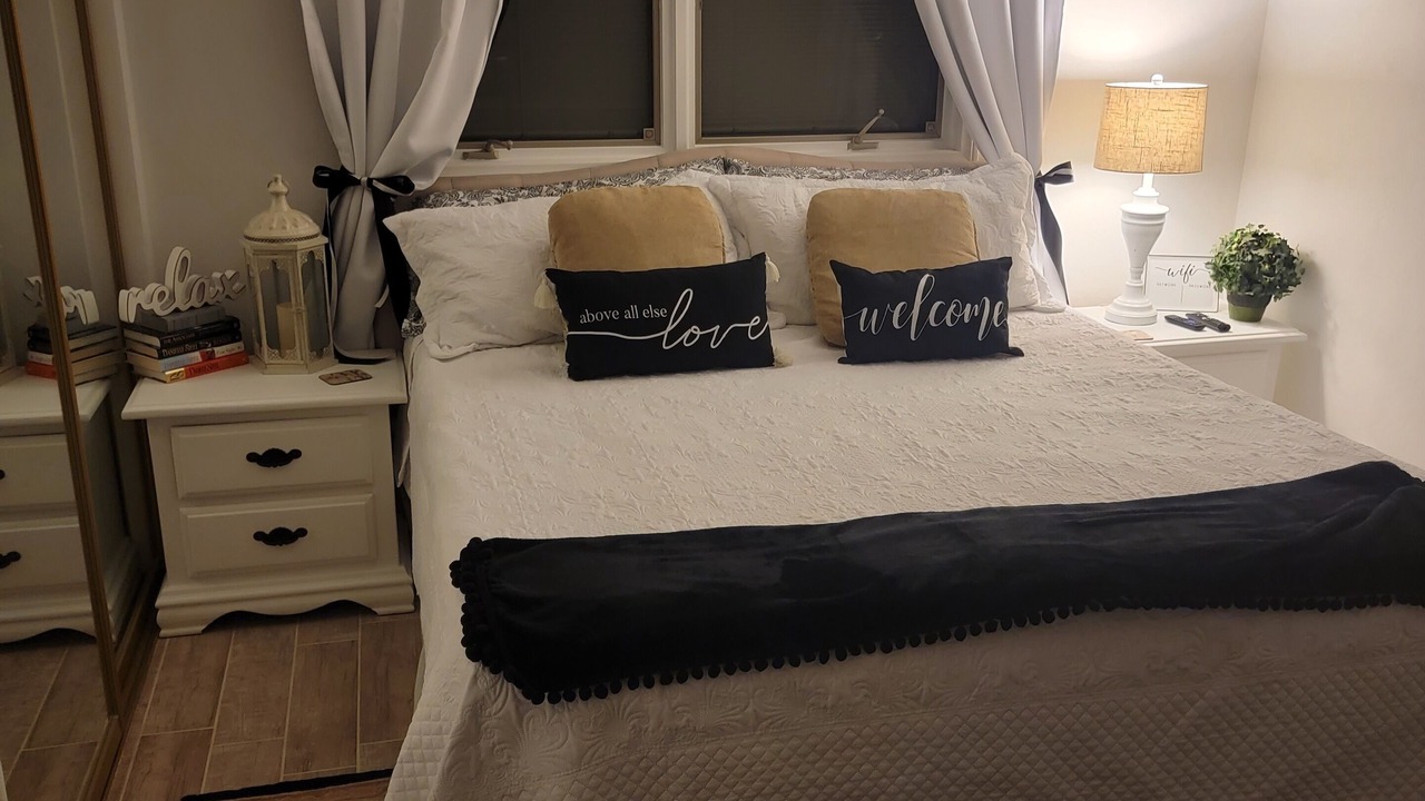 Photo of Bedroom in Bakersfield
