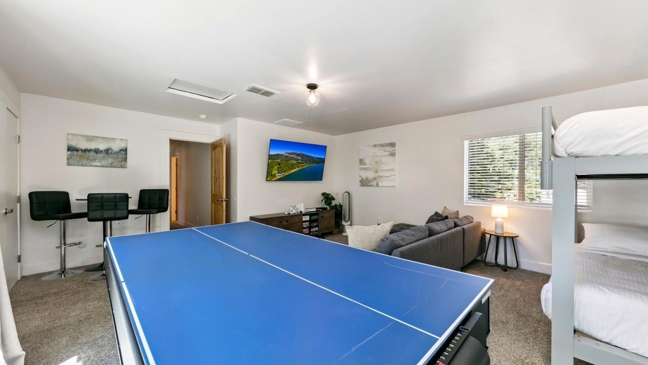 Photo of Bedroom in North Upper Truckee