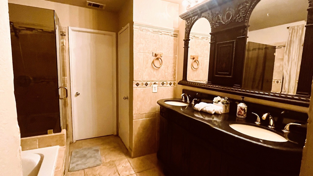 Photo of Bathroom in Southridge Village