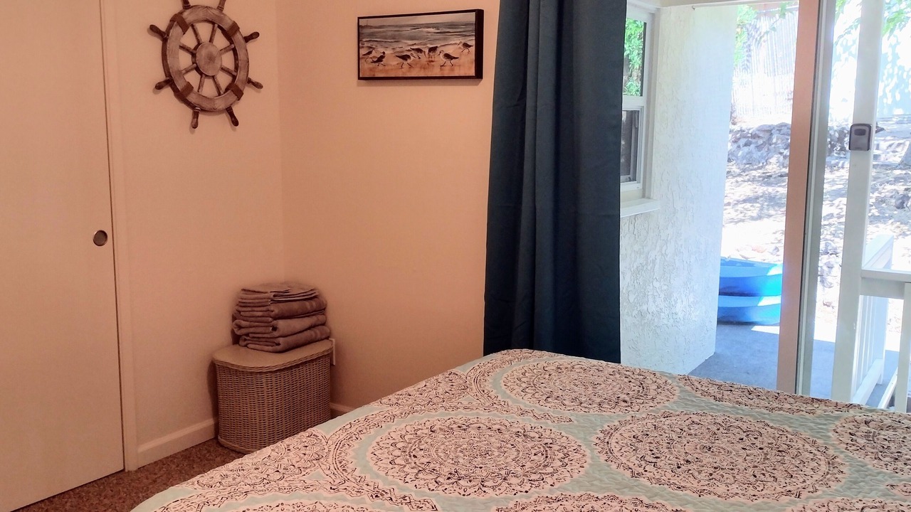 Photo of Bedroom in Clearlake Park