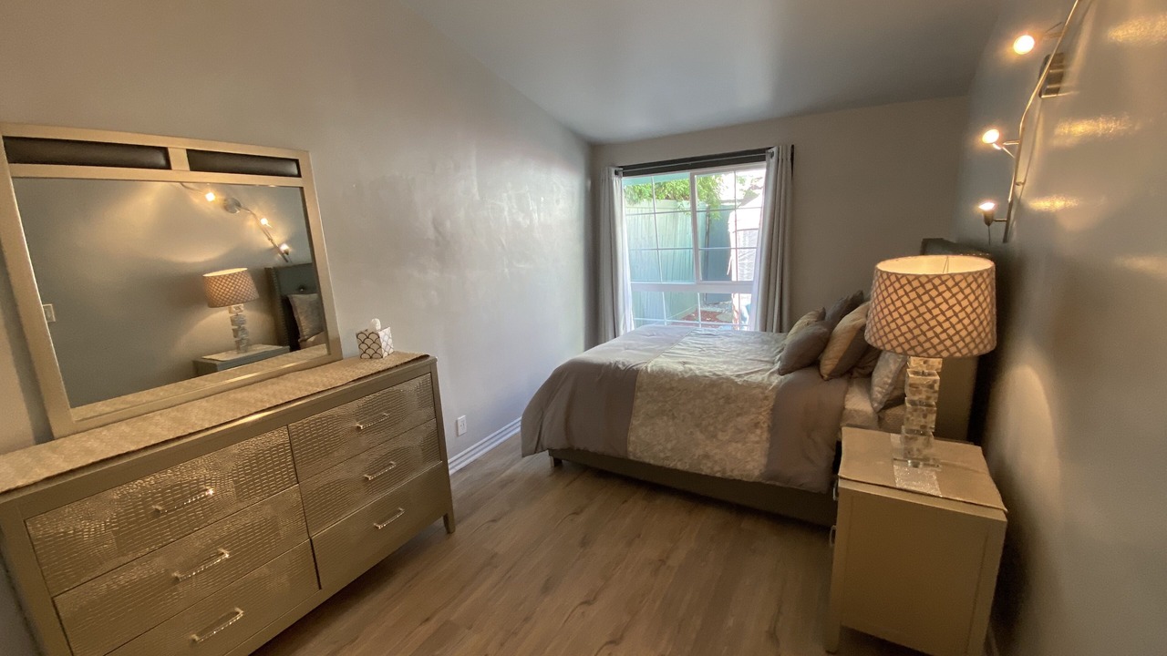 Photo of Bedroom in Burbank