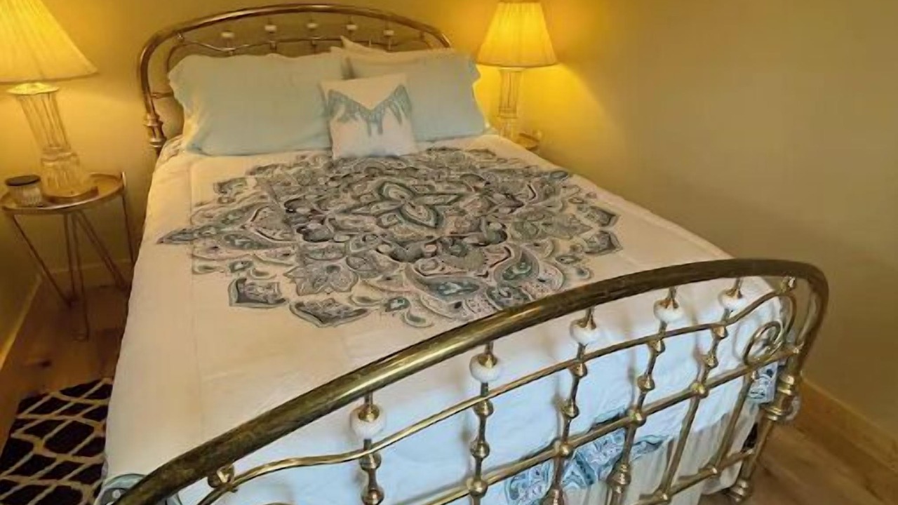 Photo of Bedroom in Wofford Heights