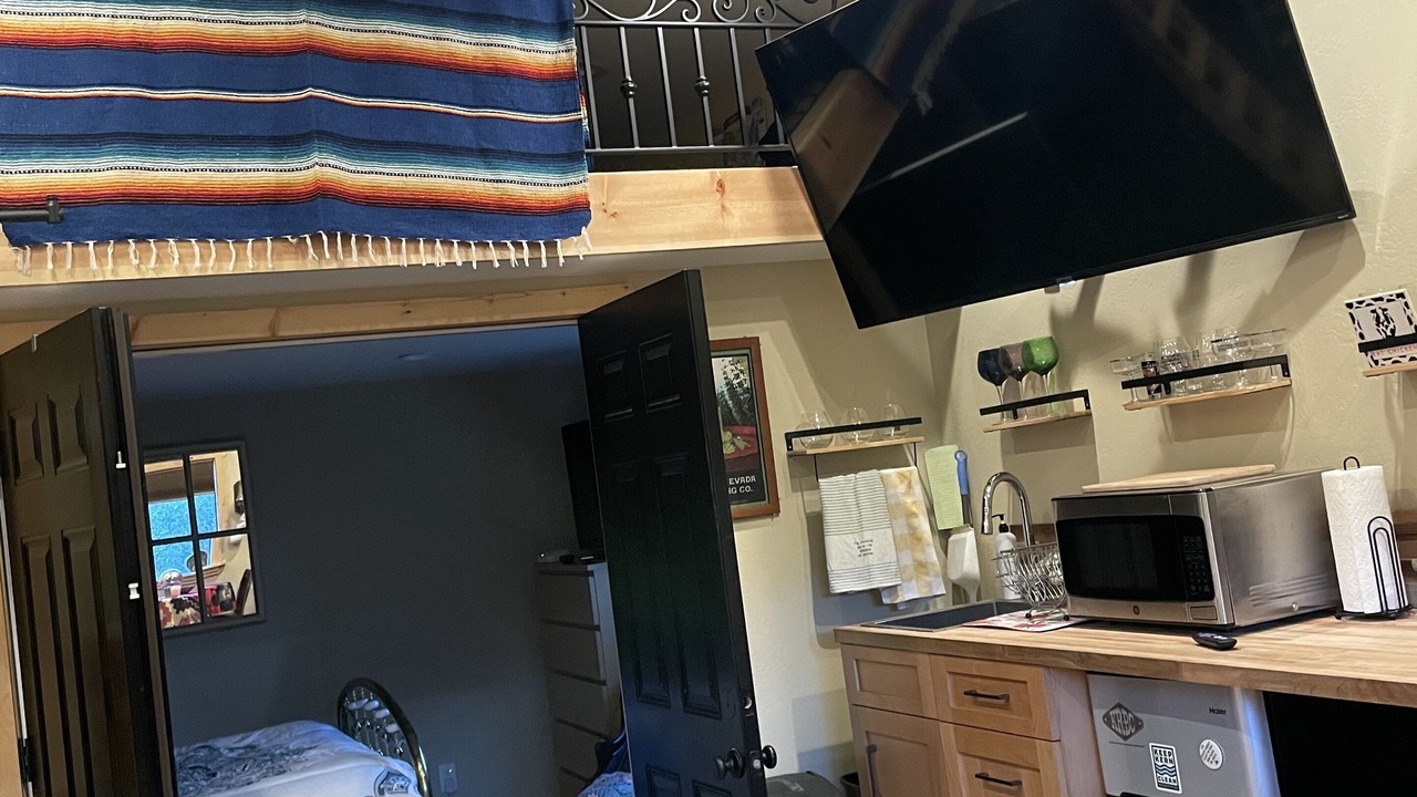 Photo of Bedroom in Wofford Heights