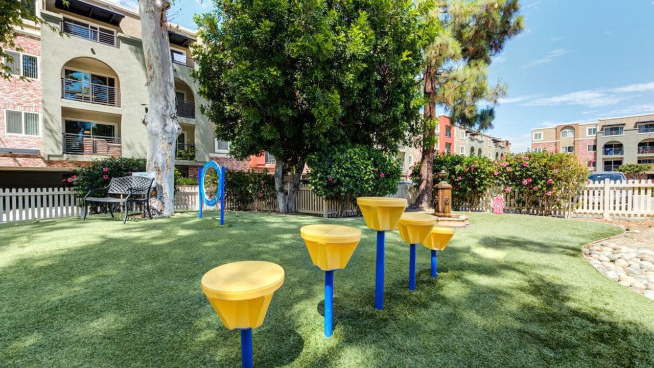Photo of Outdoor in Woodland Hills