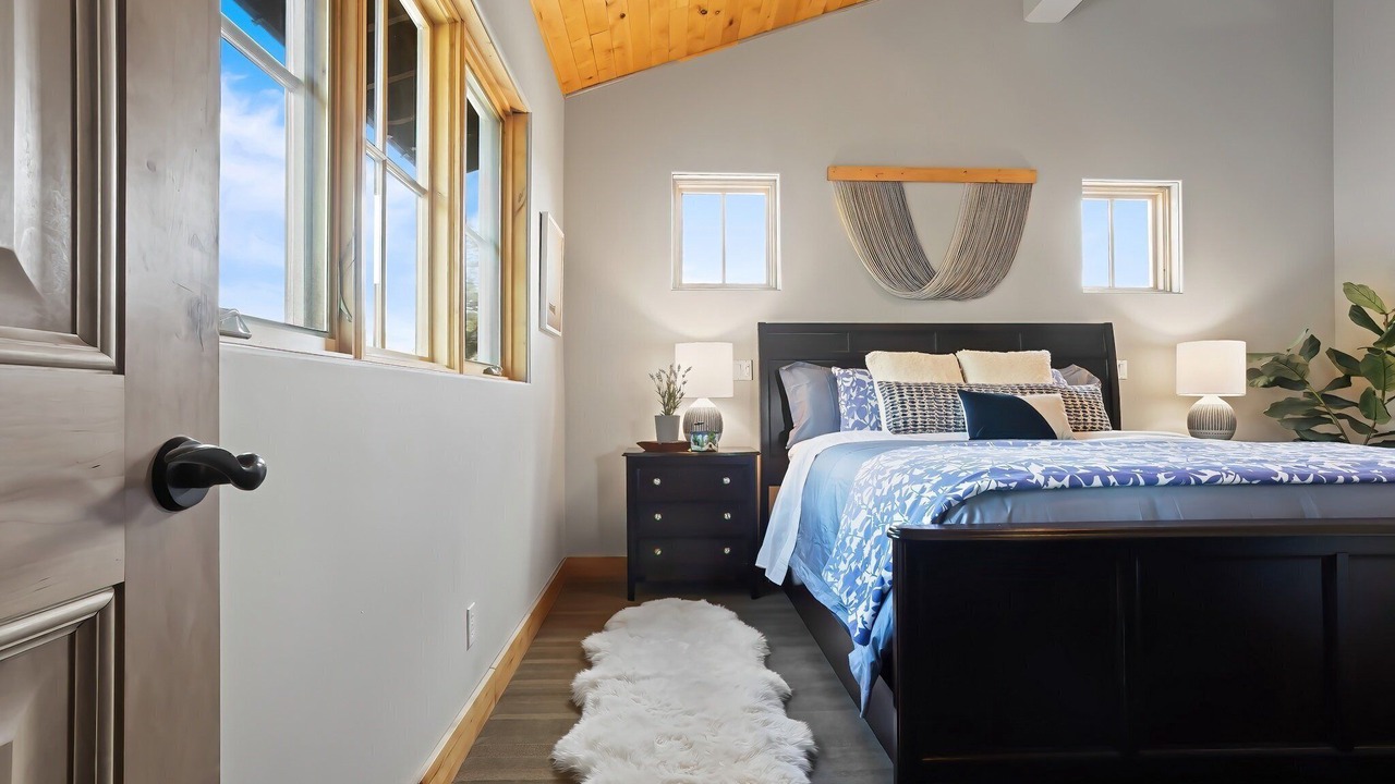 Photo of Bedroom in Bear Valley