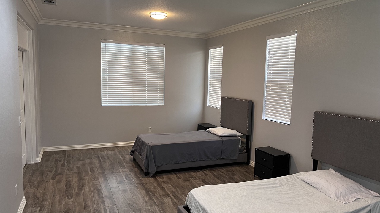 Photo of Bedroom in Corona
