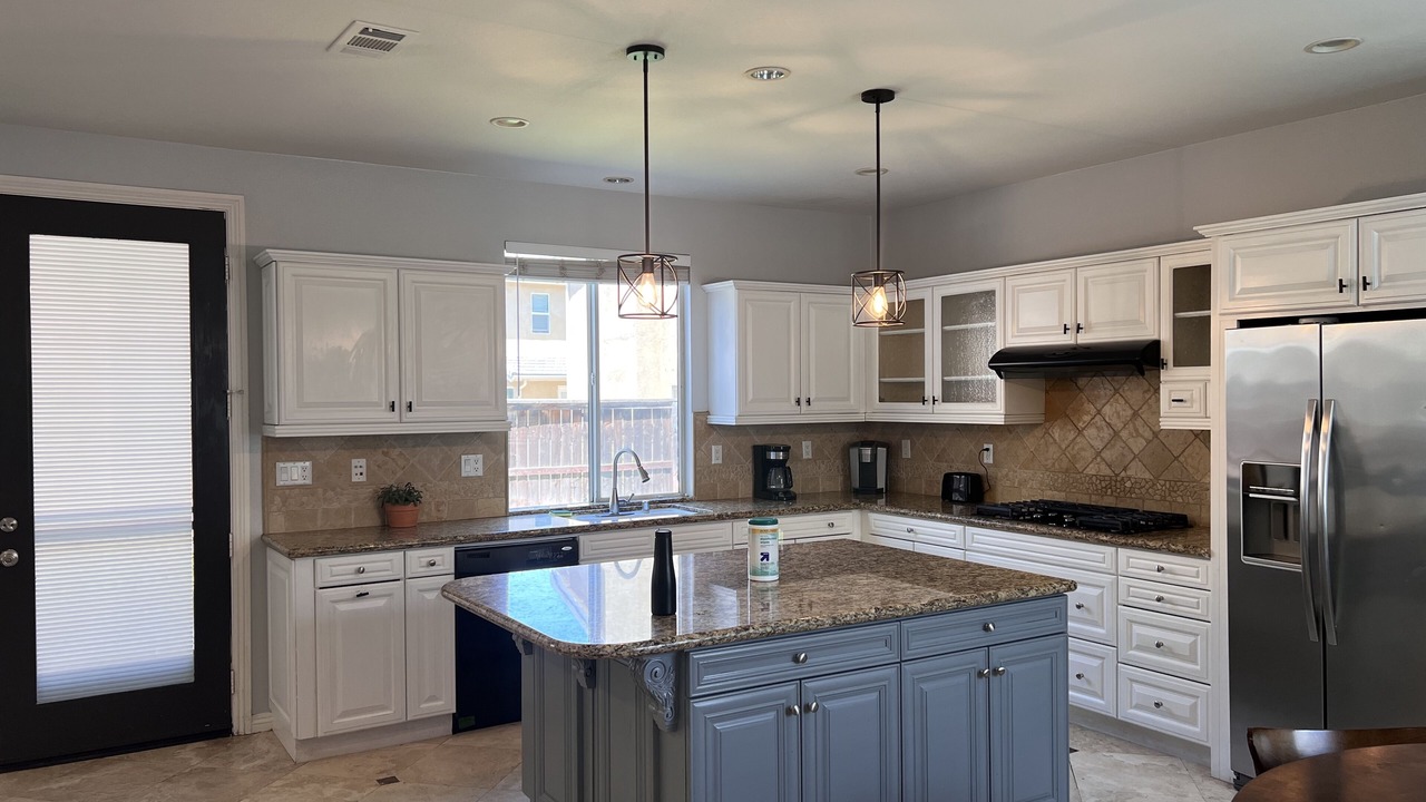 Photo of Kitchen in Corona