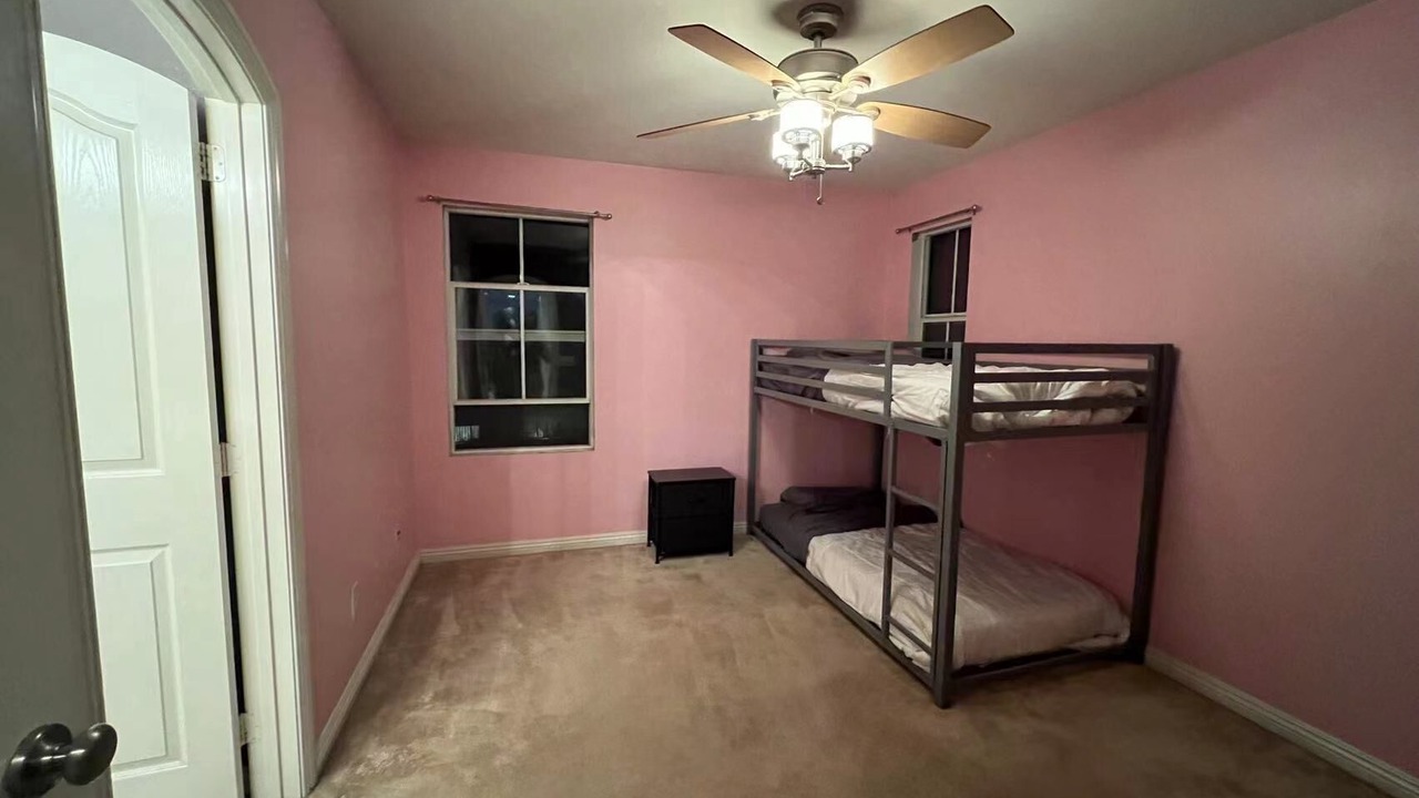 Photo of Bedroom in Corona