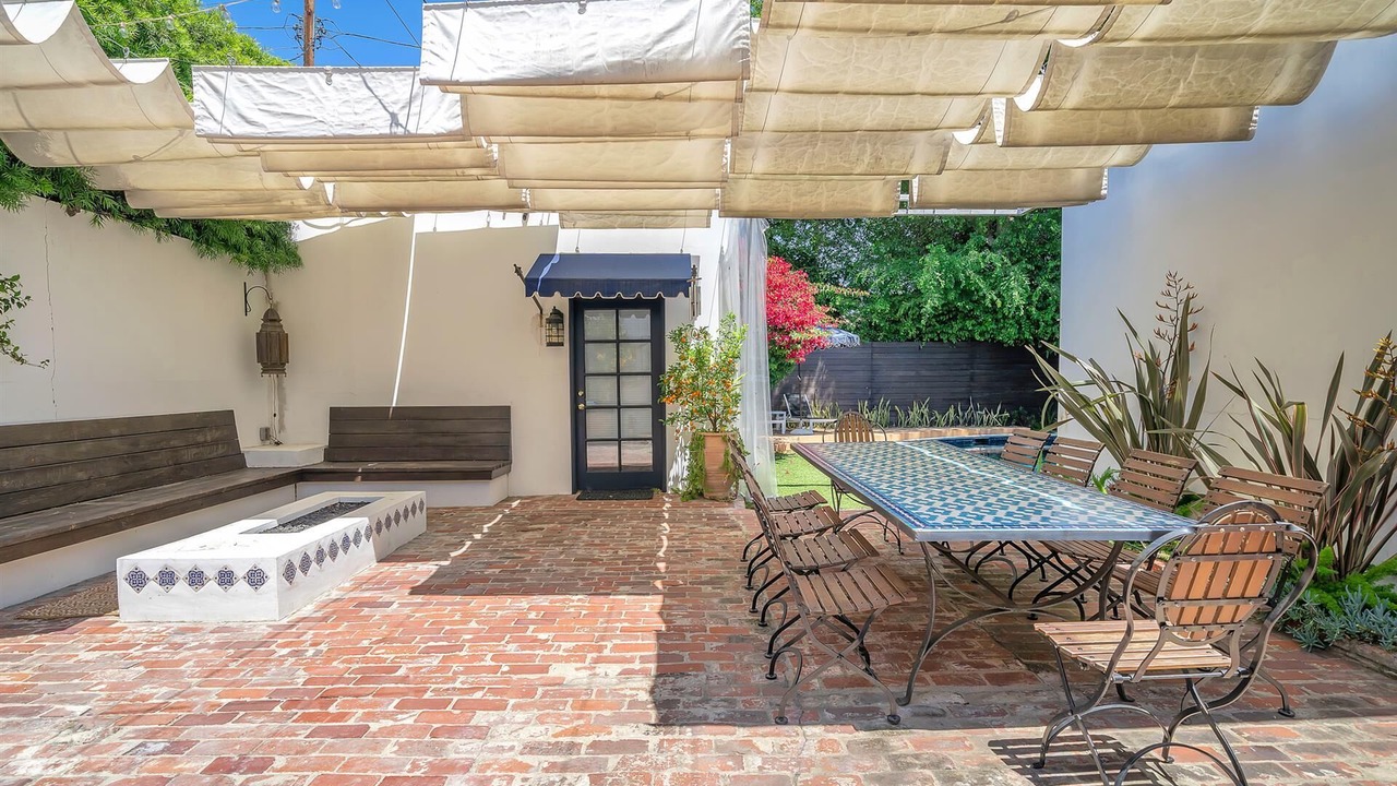 Photo of Outdoor in Beverly Grove