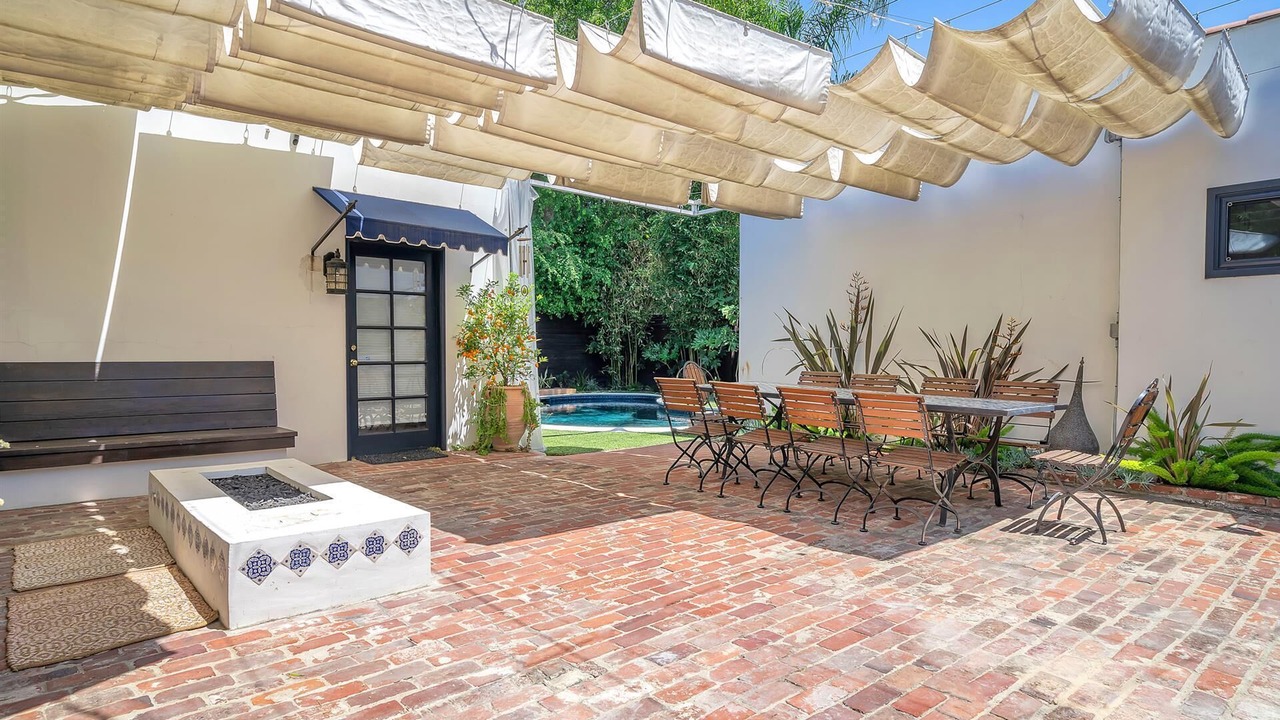 Photo of Outdoor in Beverly Grove