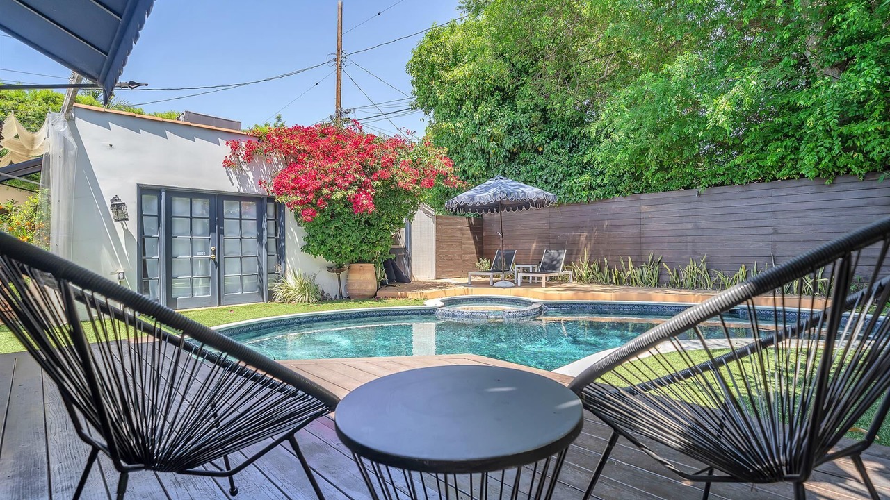 Photo of Outdoor in Beverly Grove