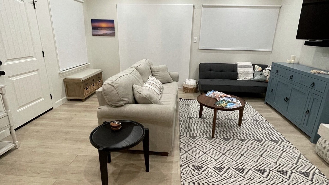 Photo of Livingroom in The Strand