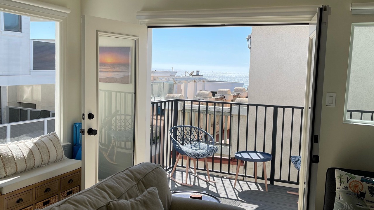 Photo of Patio Balcony in The Strand