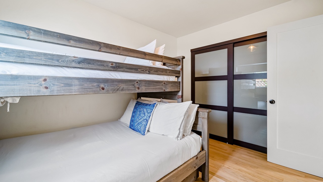 Photo of Bedroom in Lantern District