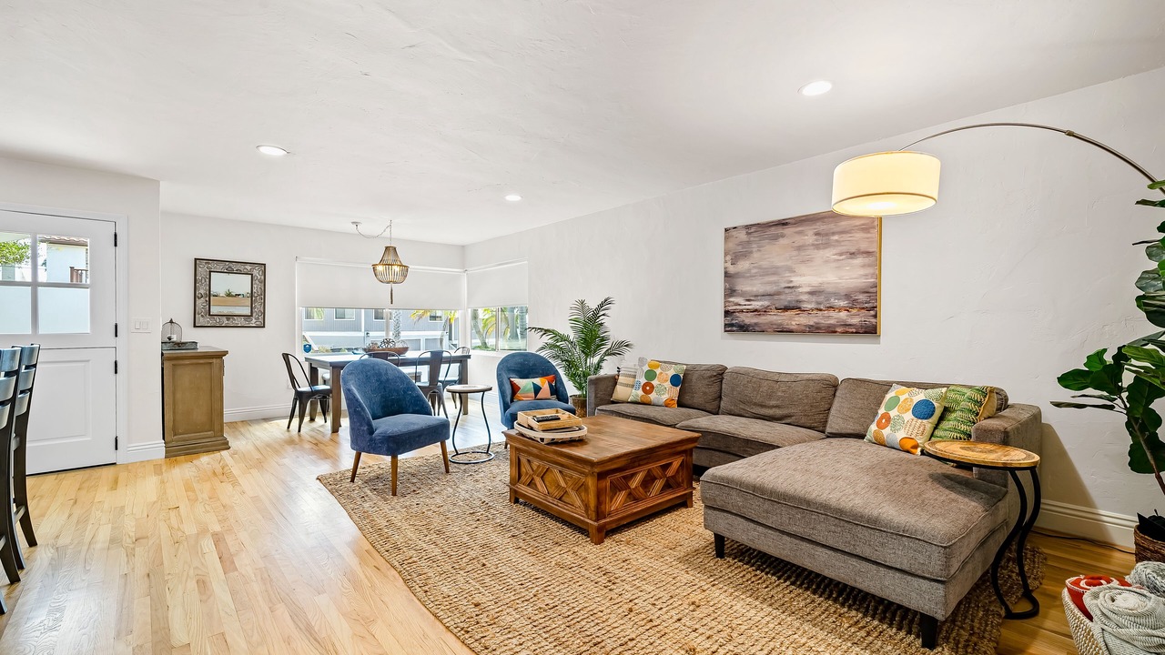 Photo of Livingroom in Lantern District