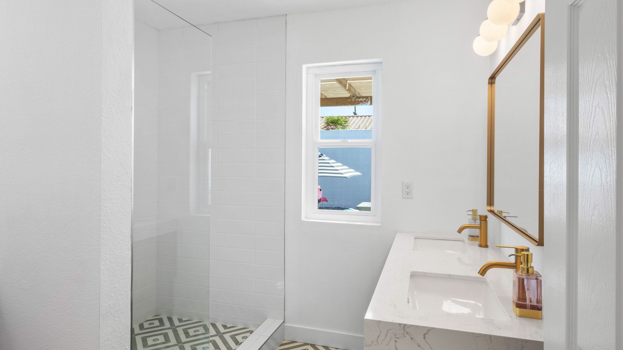 Photo of Bathroom in Bermuda Dunes