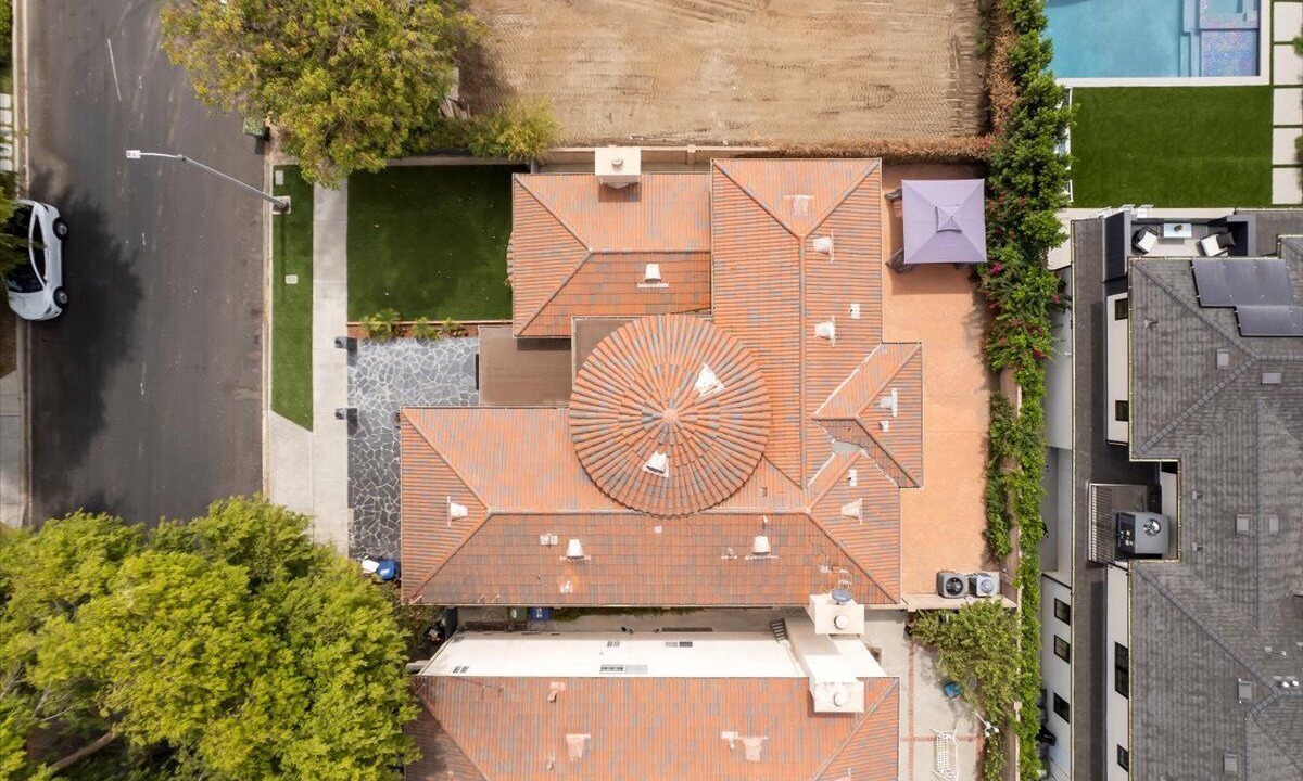Photo of Outdoor in Sherman Oaks