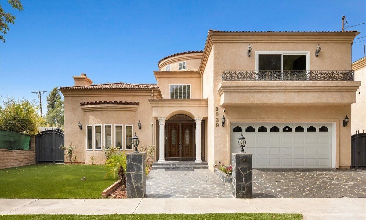 Photo of Outdoor in Sherman Oaks