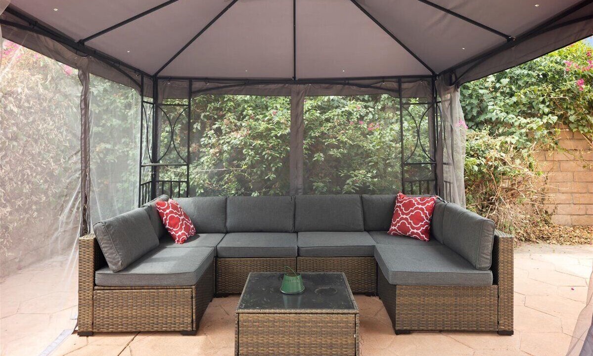 Photo of Patio Balcony in Sherman Oaks