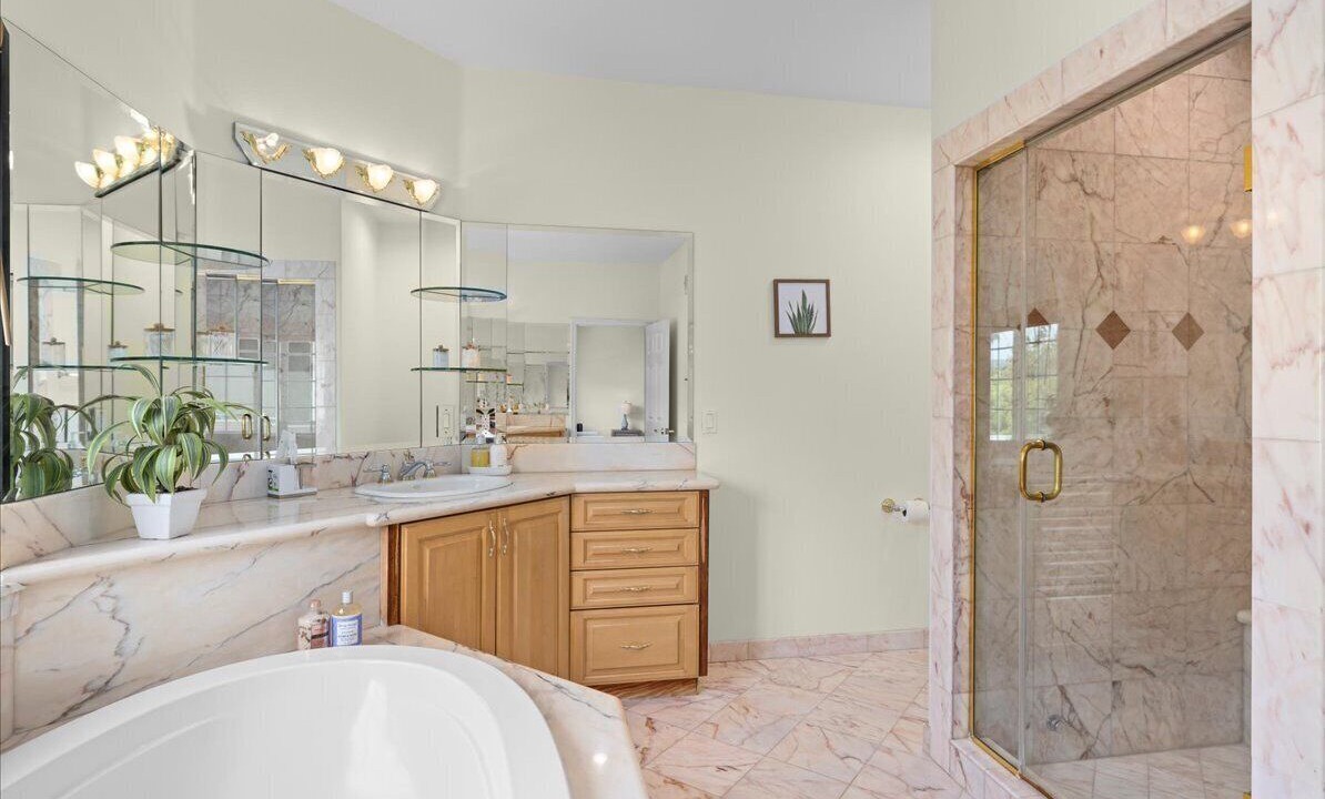 Photo of Bathroom in Sherman Oaks