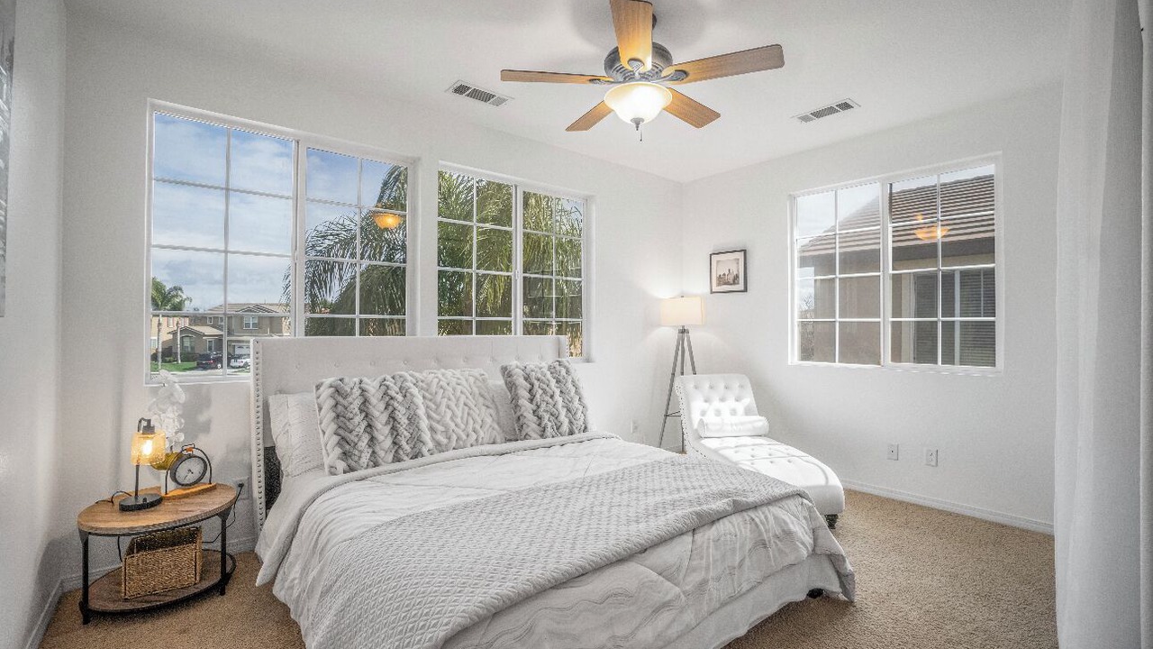 Photo of Bedroom in Lake Elsinore