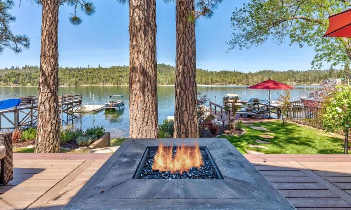 Photo of Others in Bass Lake