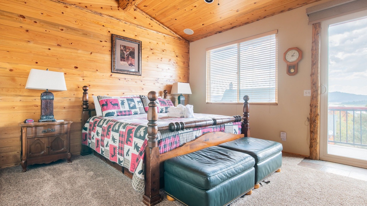 Photo of Bedroom in Castle Glen Estates