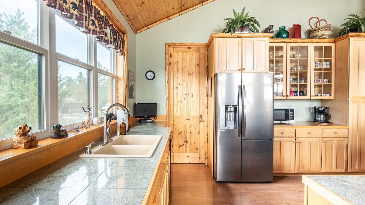 Photo of Kitchen in Castle Glen Estates