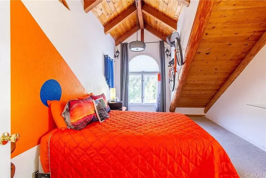 Photo of Bedroom in Ahwahnee
