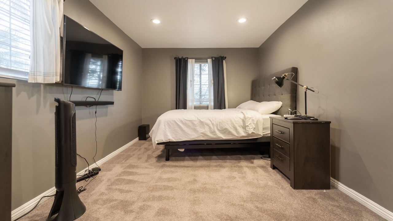 Photo of Bedroom in Norwalk