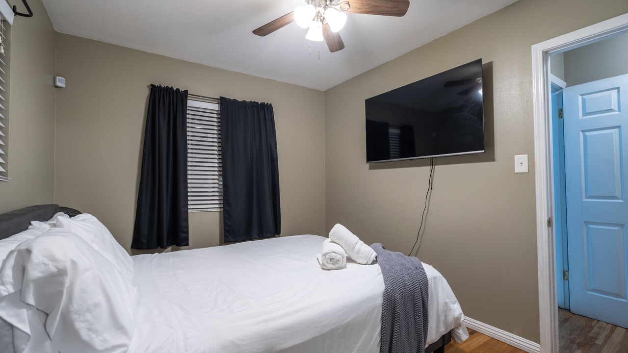 Photo of Bedroom in Norwalk