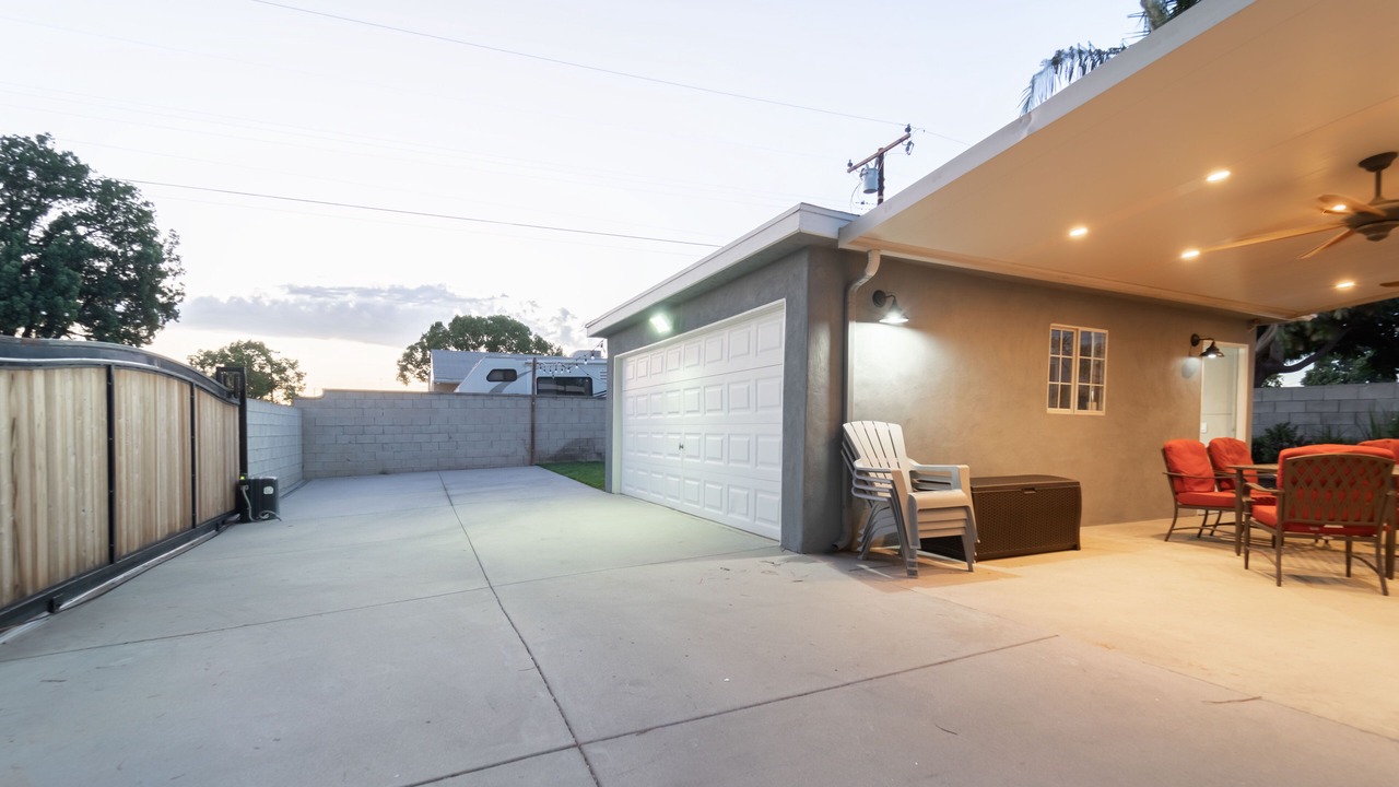 Photo of Patio Balcony in Norwalk
