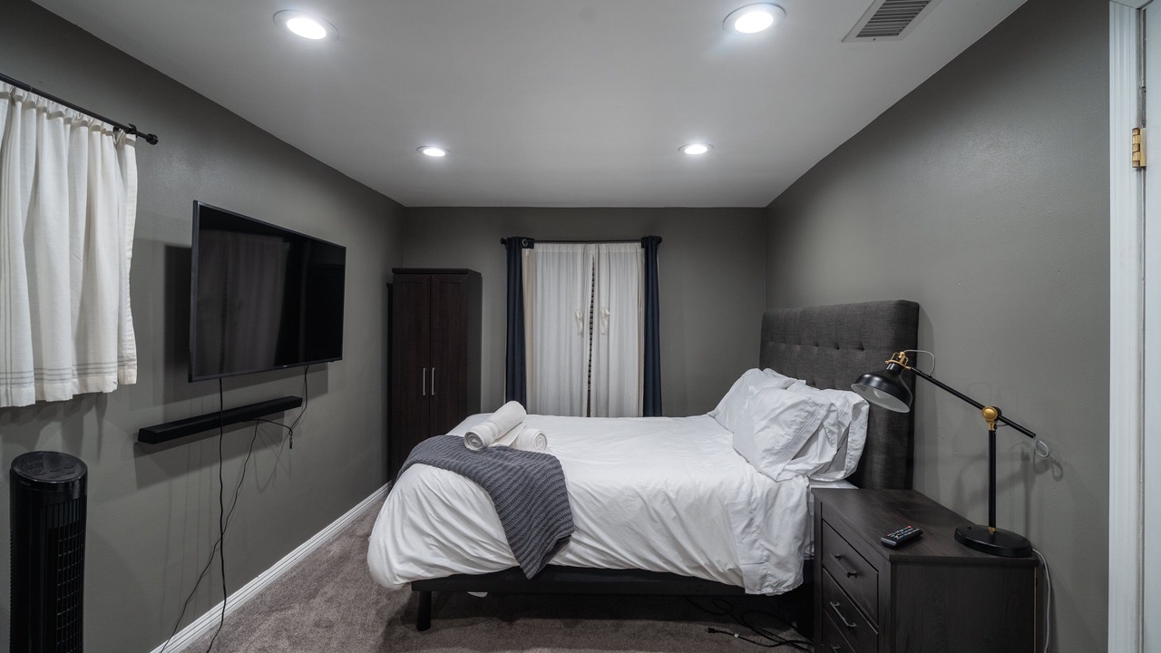 Photo of Bedroom in Norwalk