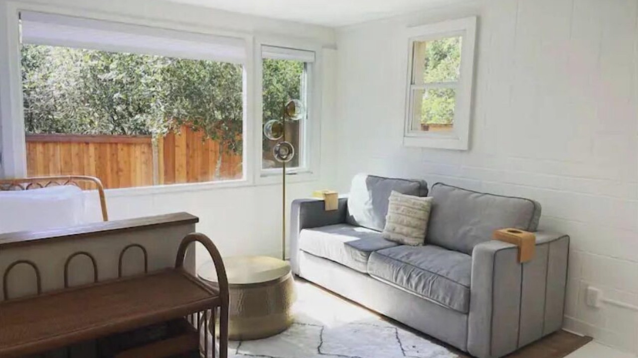 Photo of Livingroom in Forest Knolls