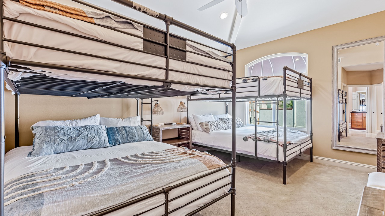 Photo of Bedroom in Naples