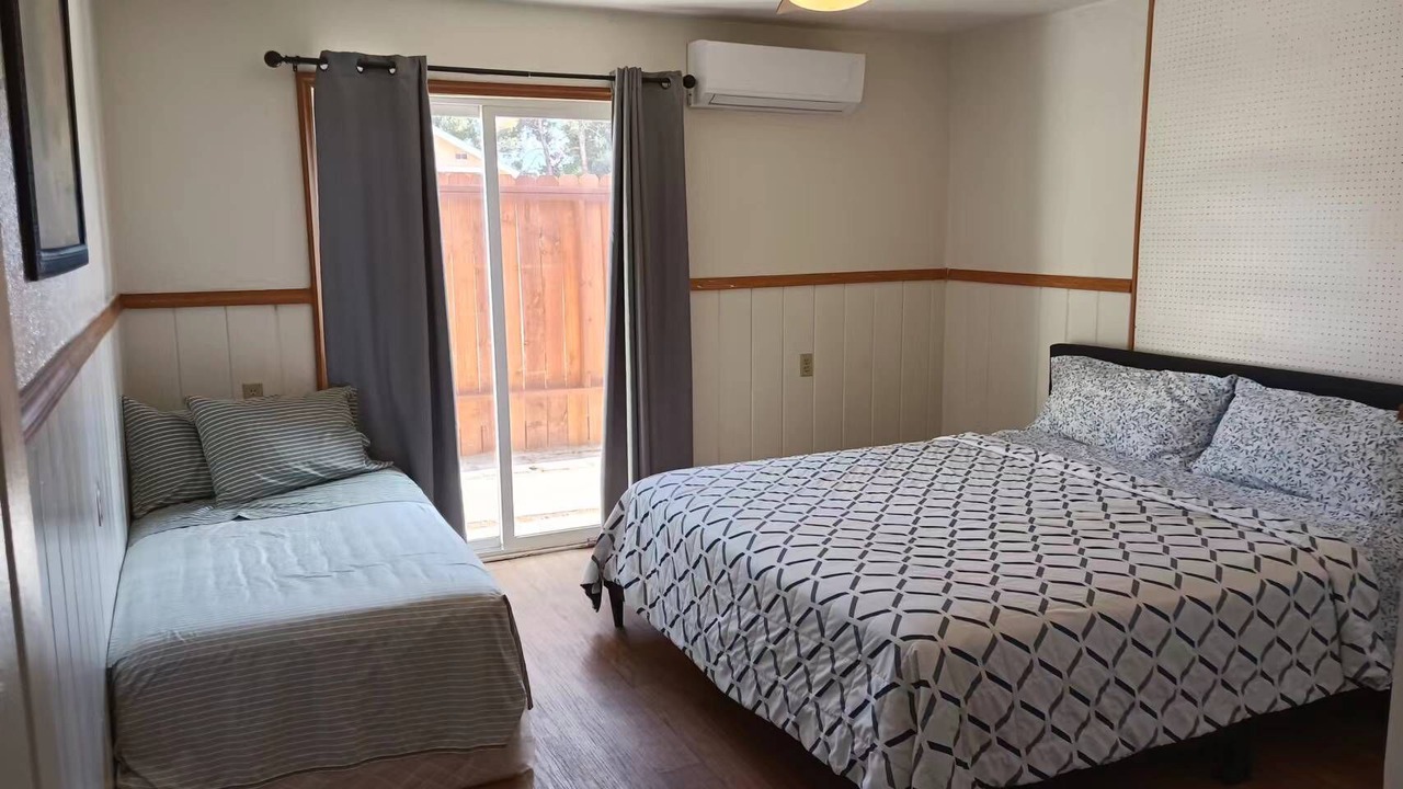 Photo of Bedroom in Quartz Hill