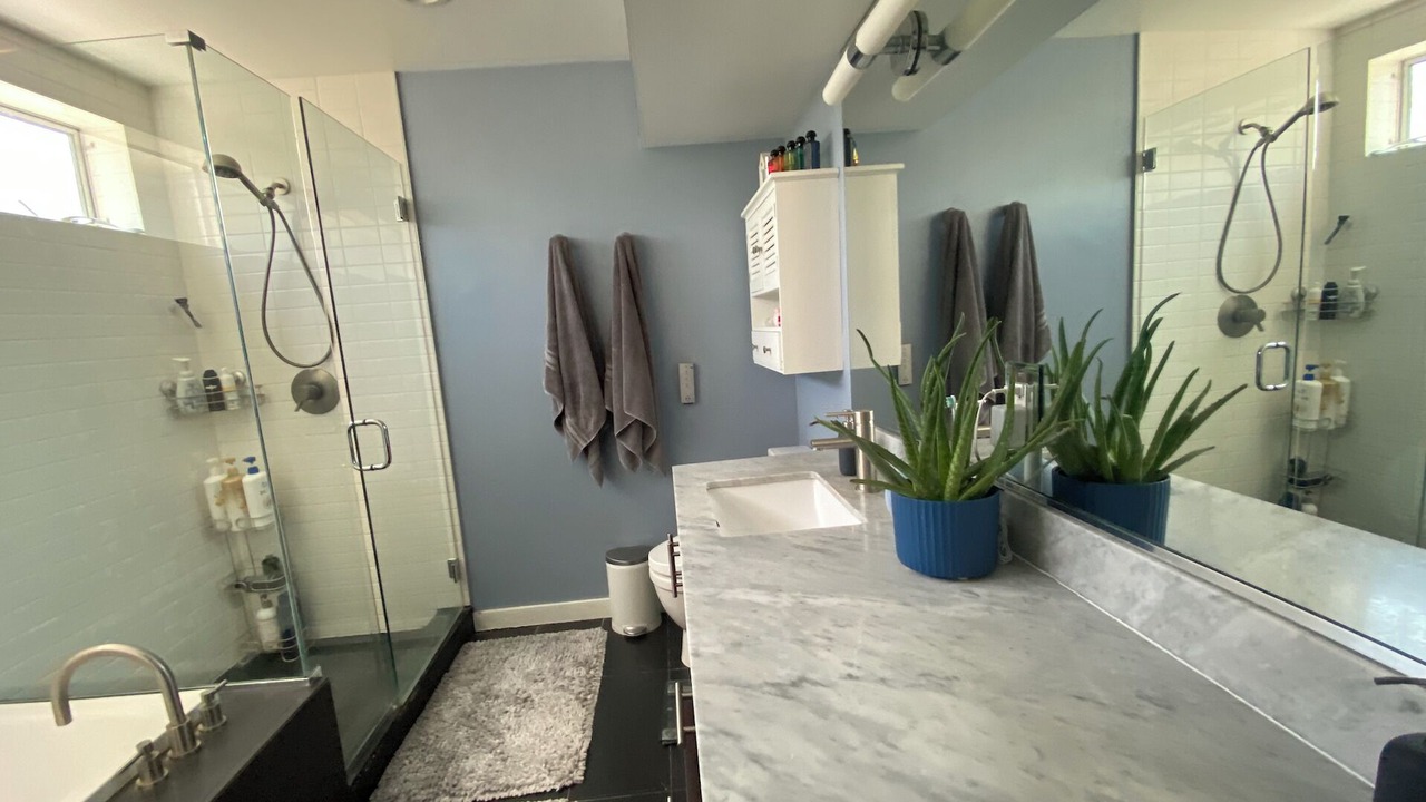 Photo of Bathroom in Atwater Village